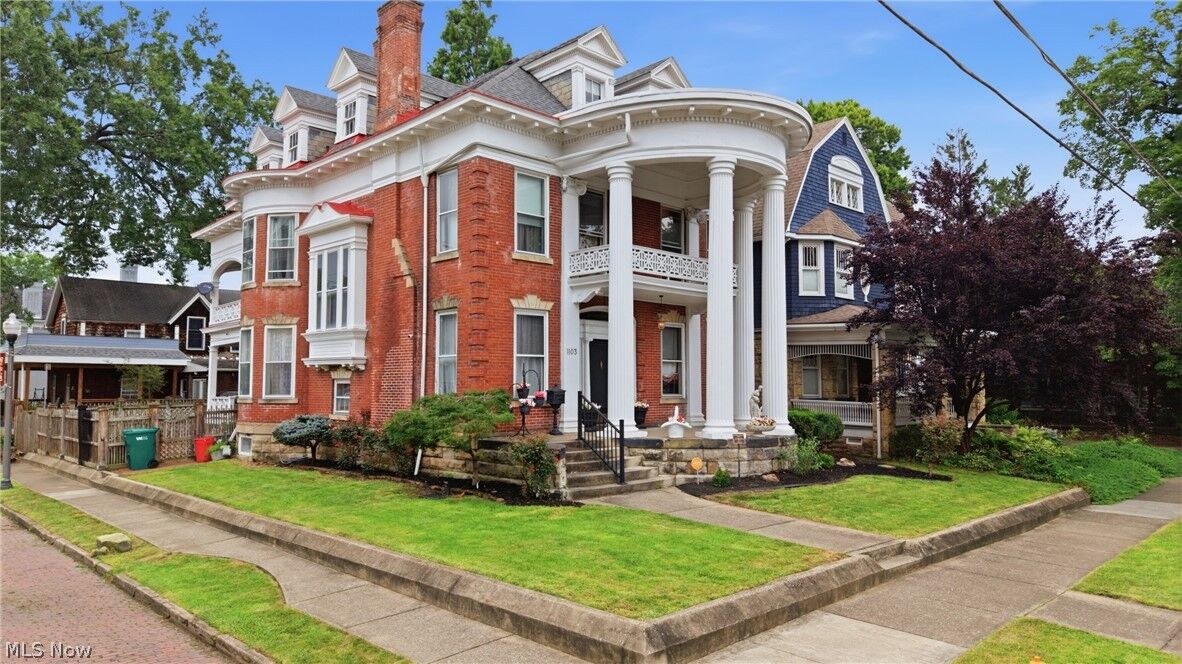 Property Photo:  1103 Juliana Street  WV 26101 