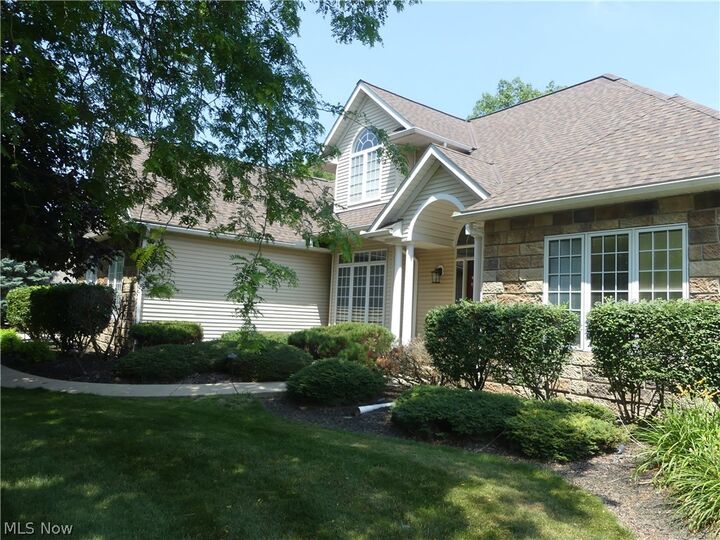 Property Photo:  7395 Hunting Lake Drive  OH 44077 