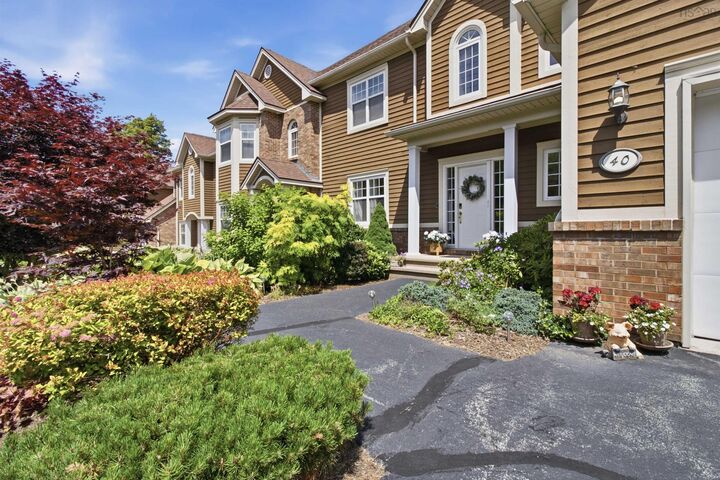 Property Photo: 40 Greenside Lane NS B4B 2A1