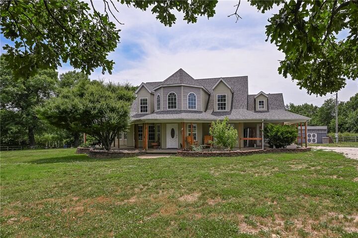 Property Photo: 12978 Huber (House & 3+/- Acres) Road AR 72713