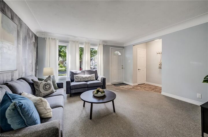 Property Photo: 140 Donald Street ON N2B 3G8