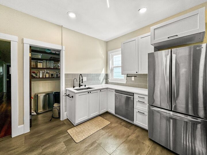 Property Photo:  56 Dorset St 1  MA 02125 