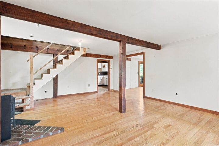 Property Photo:  62 Bennett St S  MA 01930 