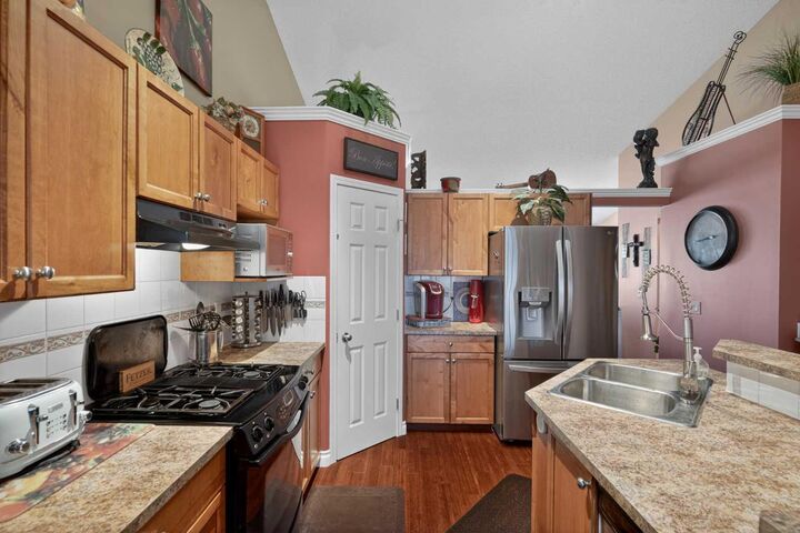 Property Photo: 285 West Creek Springs AB T1Y 1N7