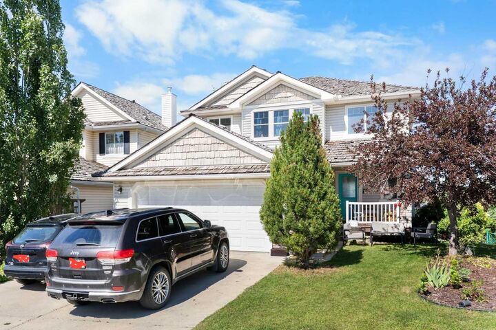 151 Bow Ridge Crescent — photo 1