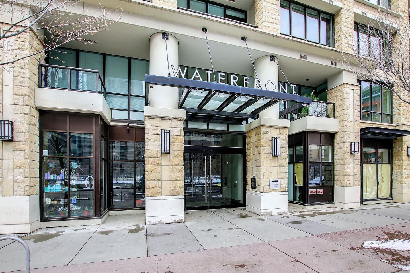 Property Photo: 222 Riverfront Avenue SW 458 AB T2P 0X2