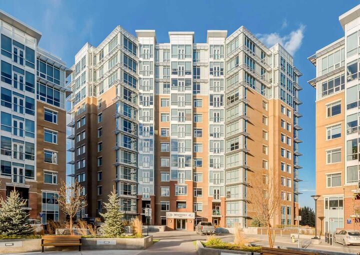 32 Varsity Estates Circle NW 408 — photo 1