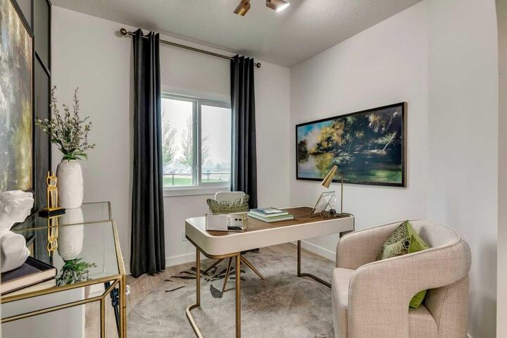 Property Photo: 59 Creekside Rise SW AB T2X 6G9