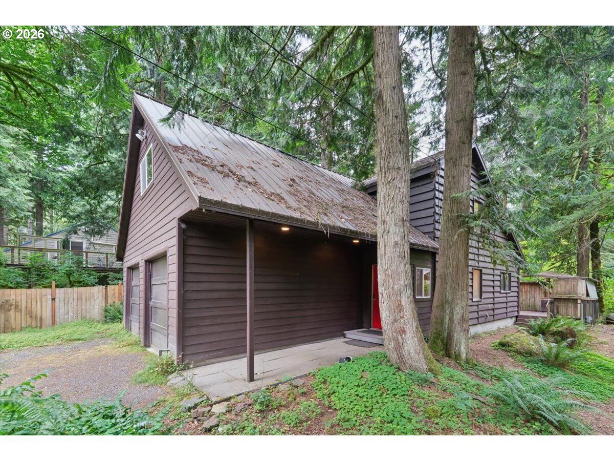 Property Photo: 70548 E Mountain Dr OR 97049