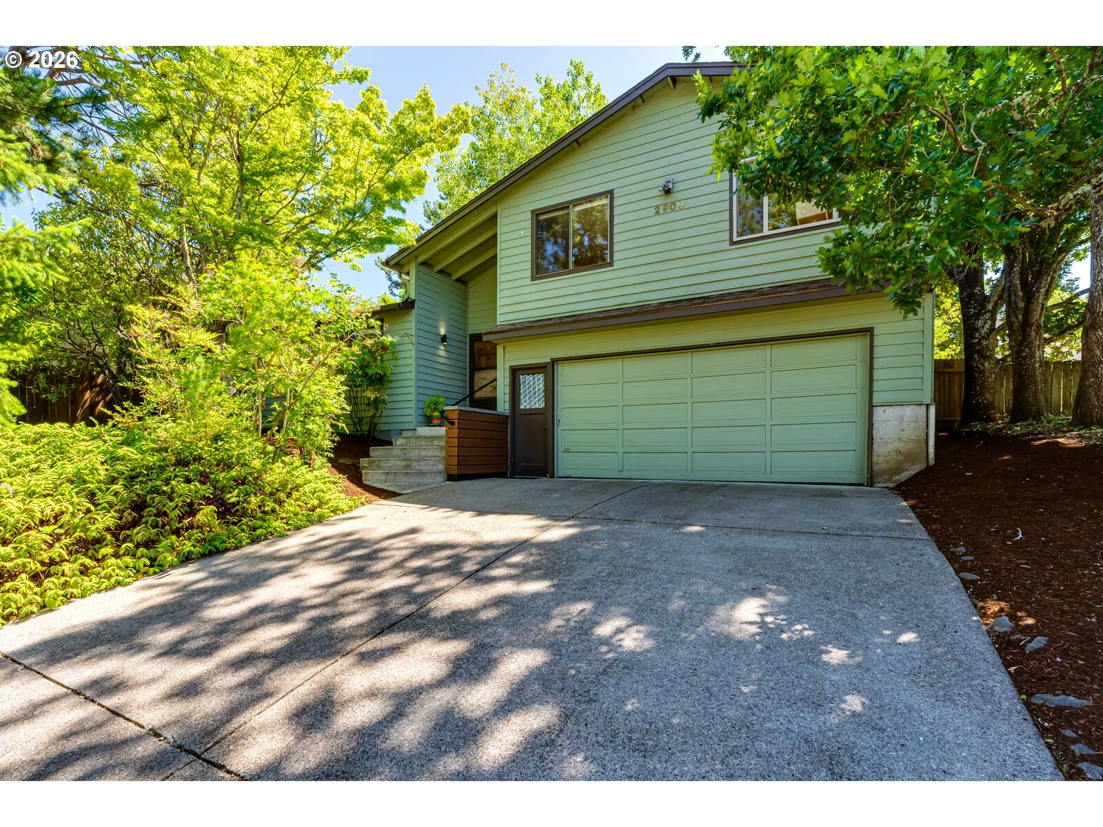 Property Photo:  2906 Ingalls Way  OR 97405 