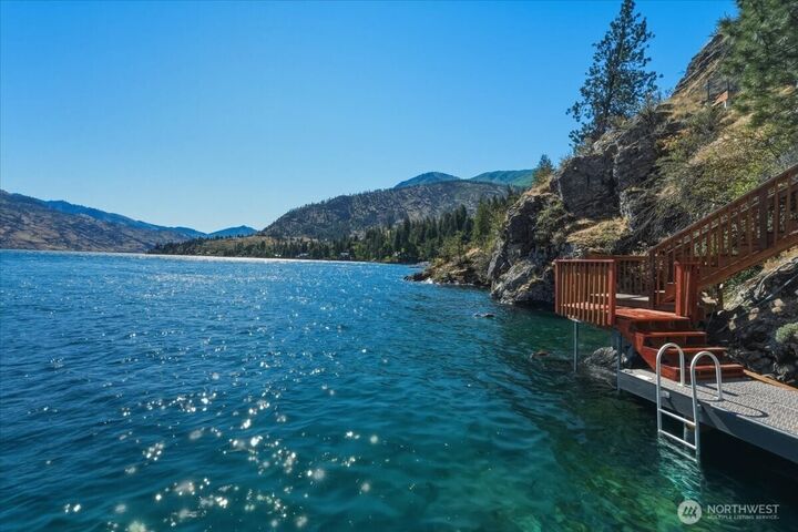 Property Photo:  384  Robison Lane  WA 98816 