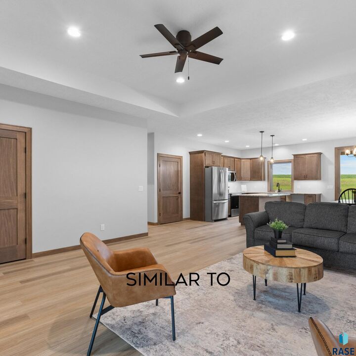 Property Photo:  601 Mill Pond Rd 2  IA 51246 