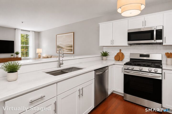 Property Photo:  16-18 Ann Street 24  CT 06854 