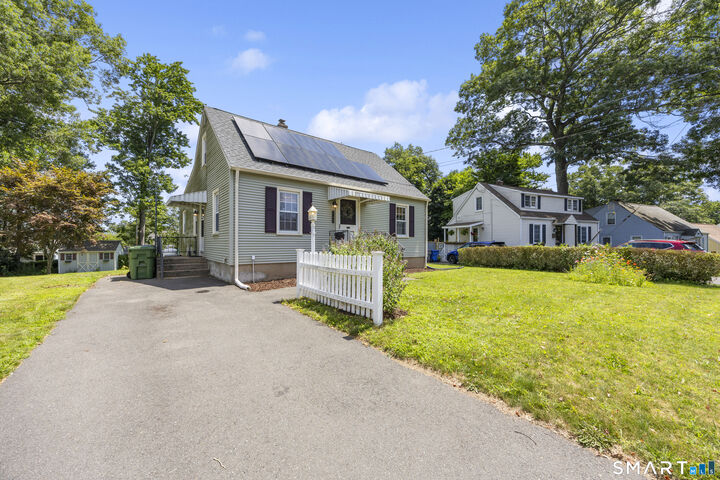 Property Photo:  140 Garfield Road  CT 06010 