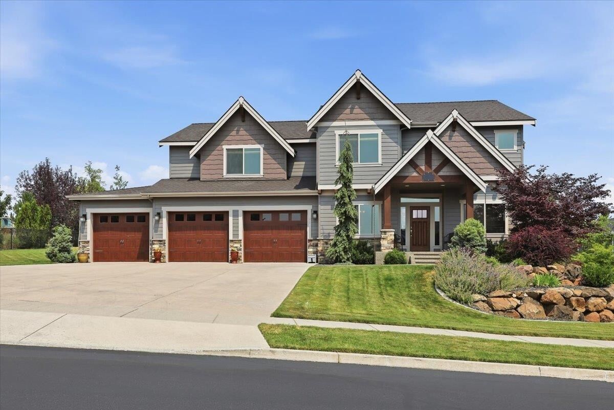 Property Photo: 330 S Legend Tree Dr WA 99019