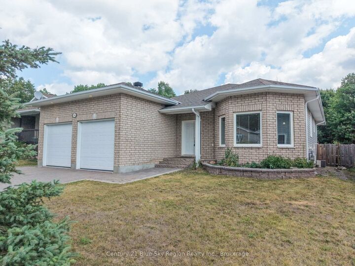 Property Photo:  304 Osprey Crescent  ON P0H 1H0 