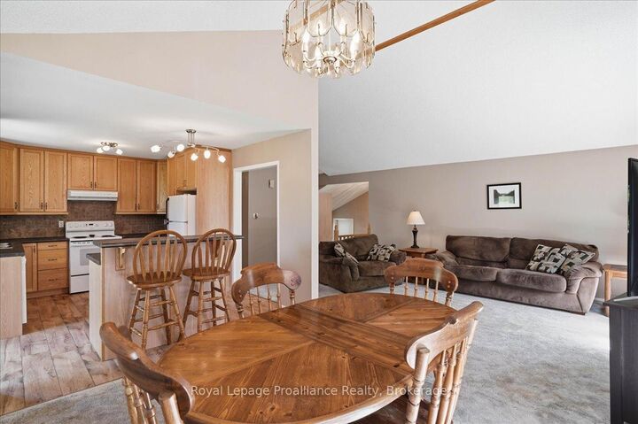 205 Bethel Road — photo 1