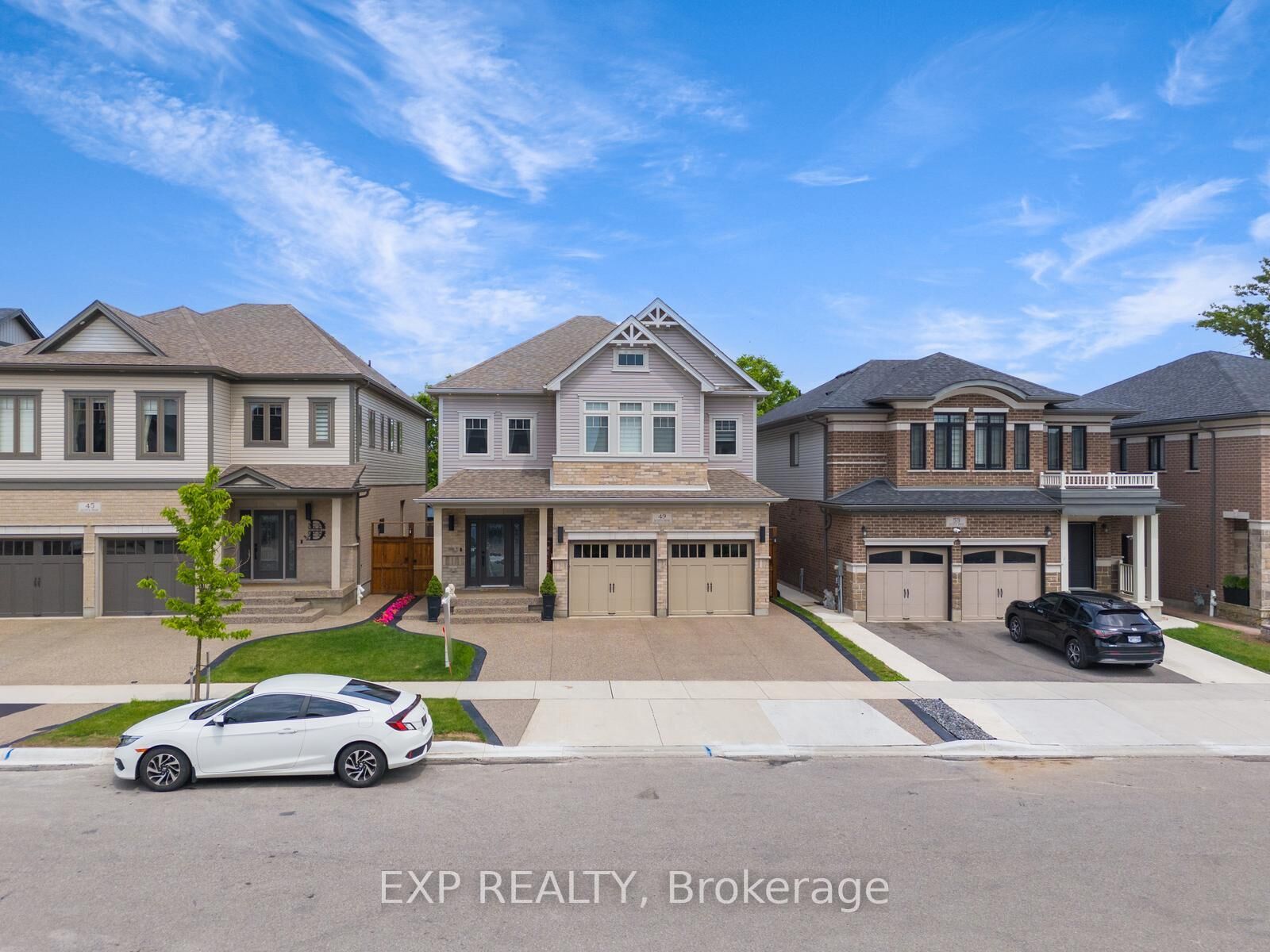 Property Photo: 49 Scots Pine Trail ON N2R 0N6