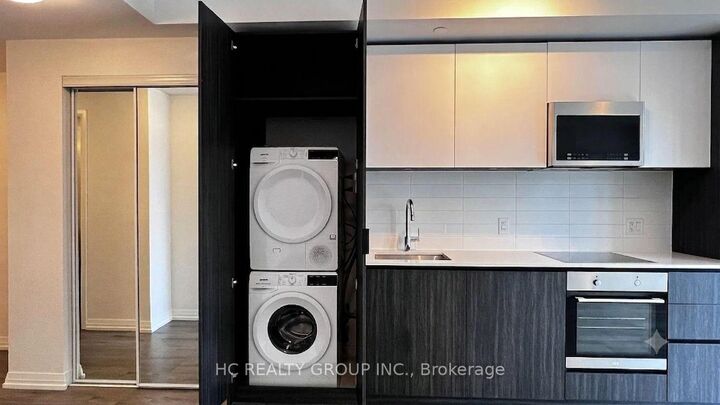Property Photo: 8 Widmer Street ON M5V 0W6