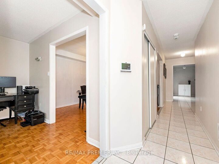 Property Photo: 32 Stonebriar Drive ON L6A 2N2