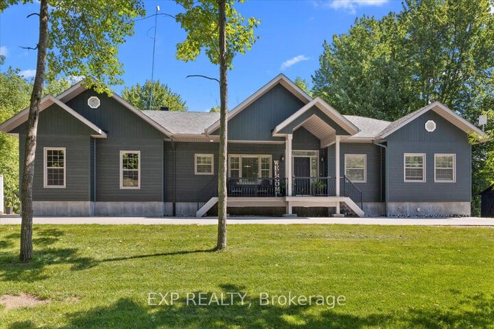 72 Darcys Way — photo 1