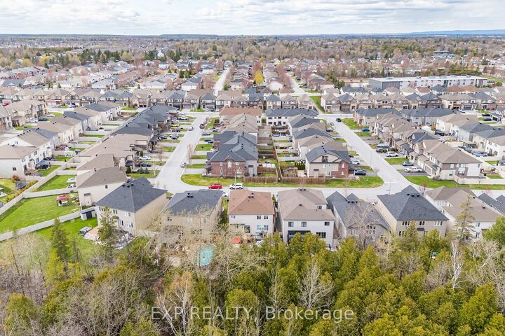 Property Photo: 840 Stallion Crescent ON K2S 0Y6