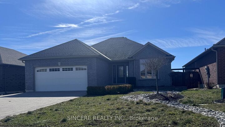 Property Photo: 37 Galinee Trail ON N0A 1N9