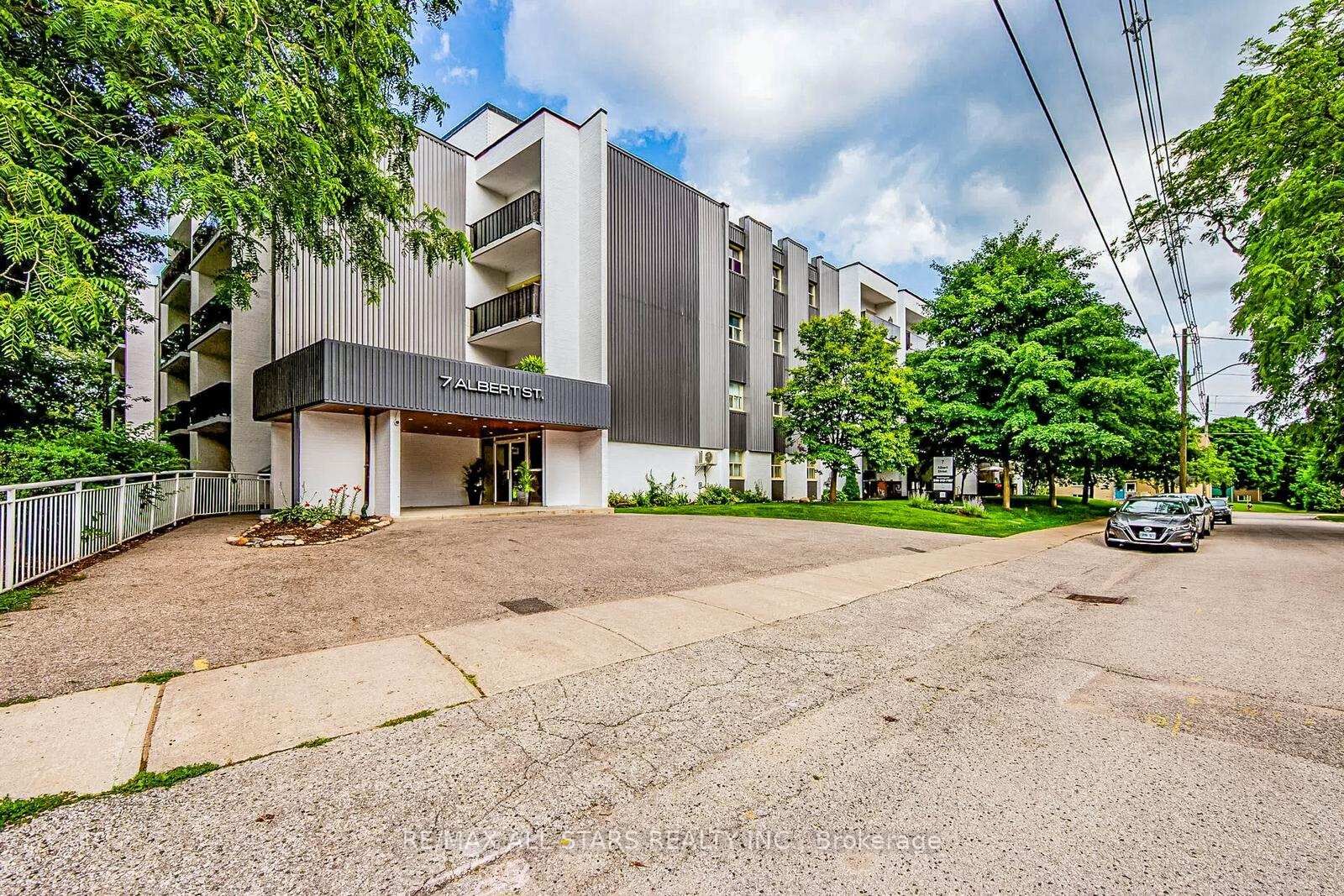 Property Photo:  7 Albert Street 403  ON L4A 4H2 