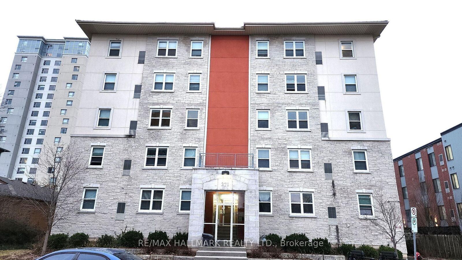 Property Photo: 271 Lester Street 301 ON N2L 3W6