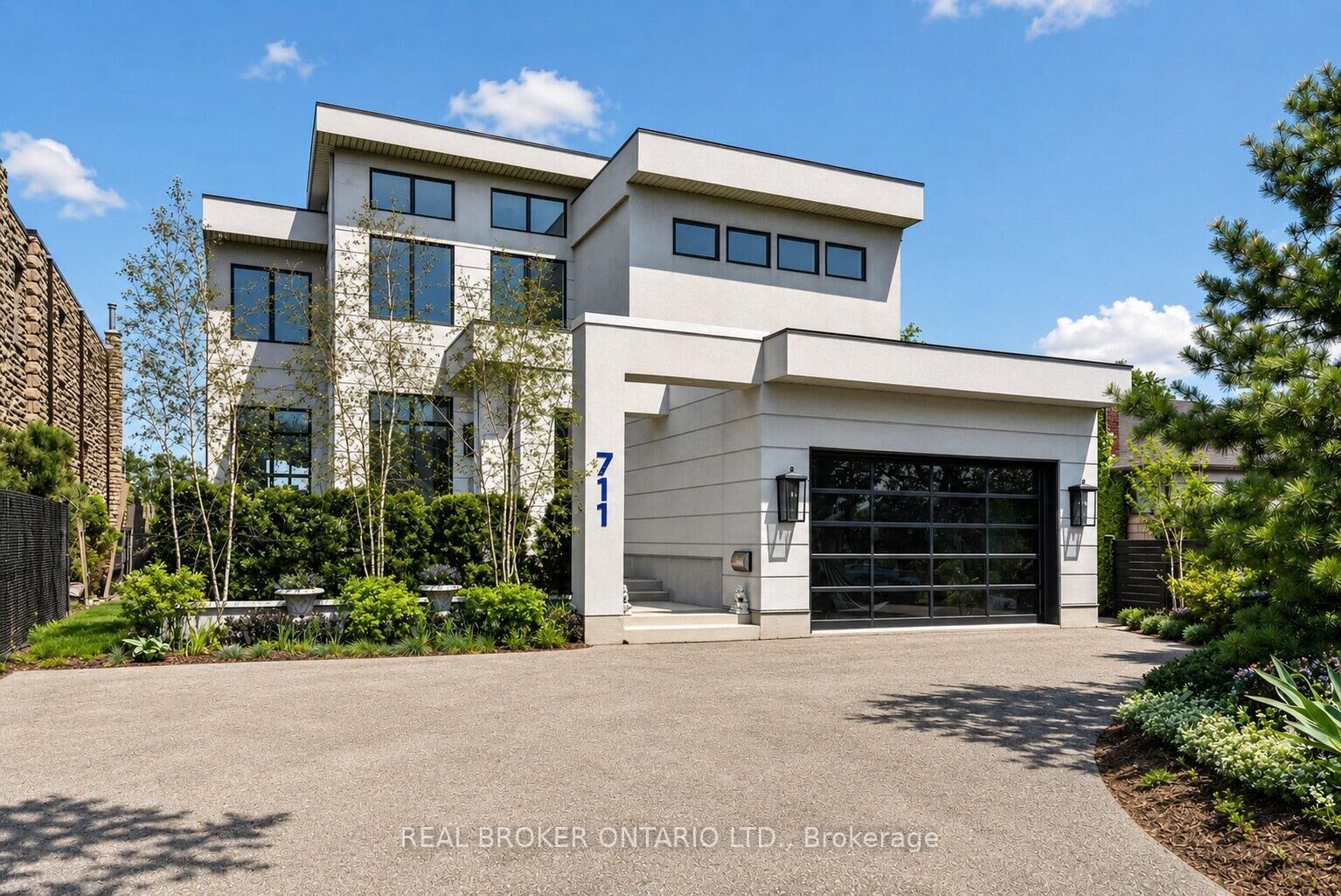 Property Photo: 711 Beach Boulevard ON L8H 6Y5