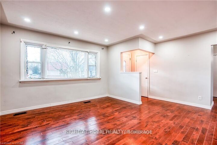 Property Photo:  14 Graham Crescent  ON N5W 4L8 