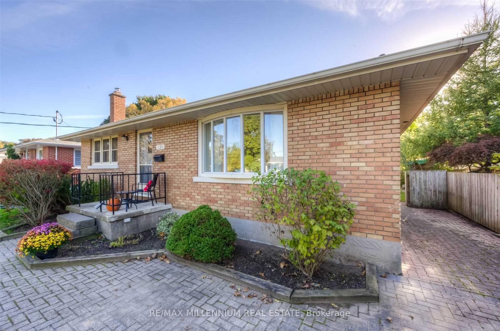 Photo de la propriété:  135 Byron Avenue  ON N2C 1Z7 