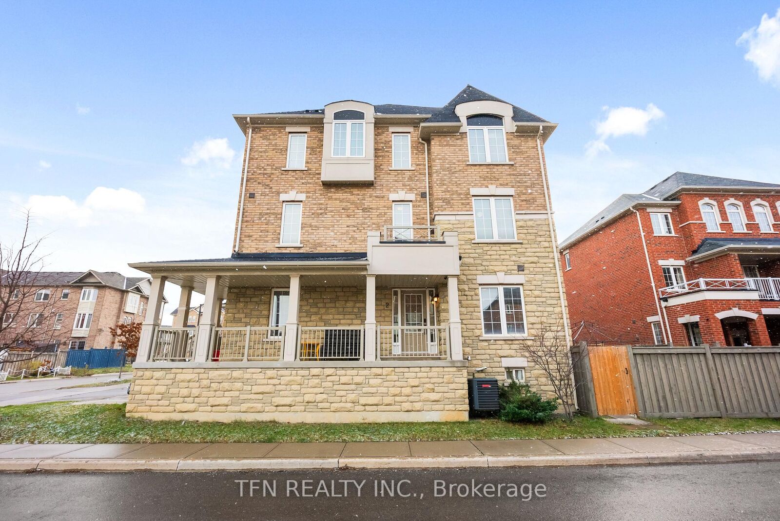 Property Photo: 2 Shiff Crescent ON L6Z 0B4