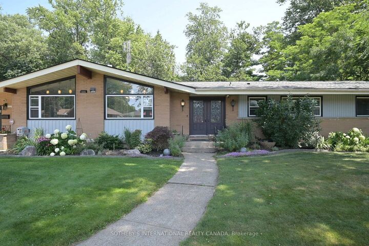 Property Photo: 6292 Brookfield Avenue ON L2G 5R8