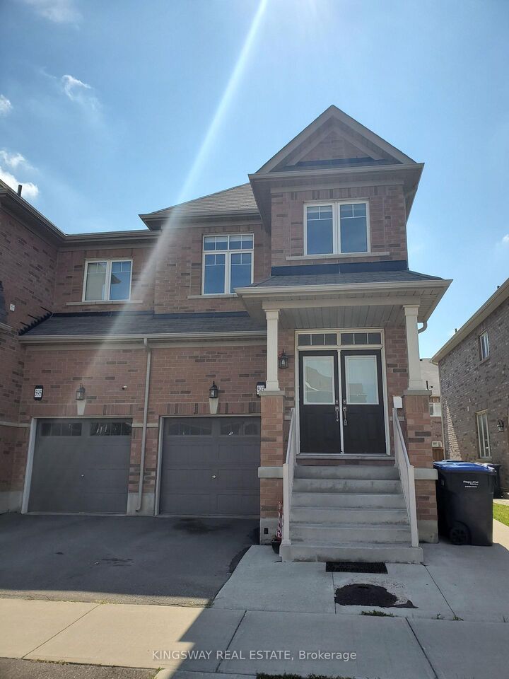 593 Remembrance Road — photo 1