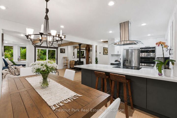 Property Photo: 647 Lynx Lake Road ON P1H 2J3