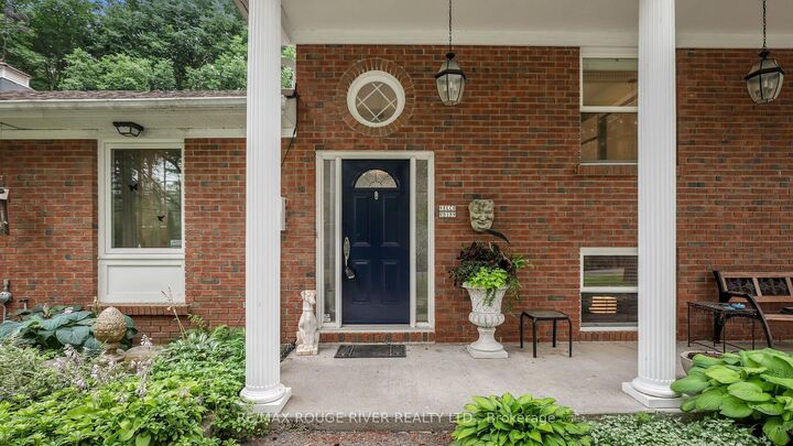 Property Photo: 5159 Cherry Street ON L4A 3K9