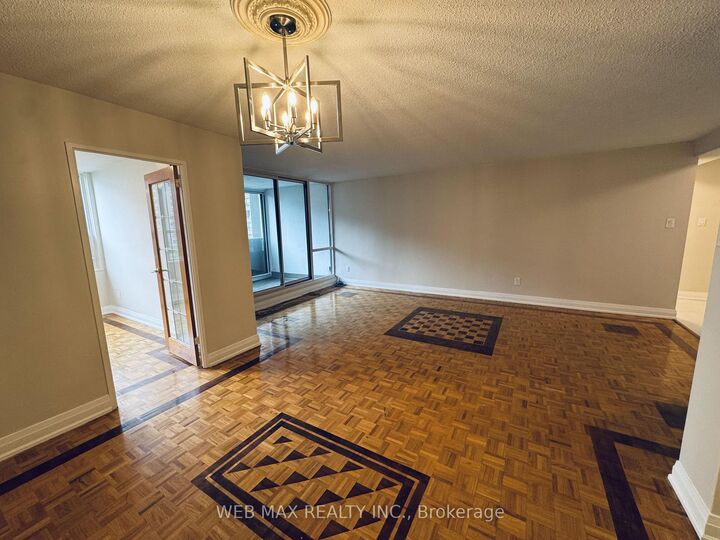 Property Photo:  625 The West Mall N/A 604  ON M9C 4W9 