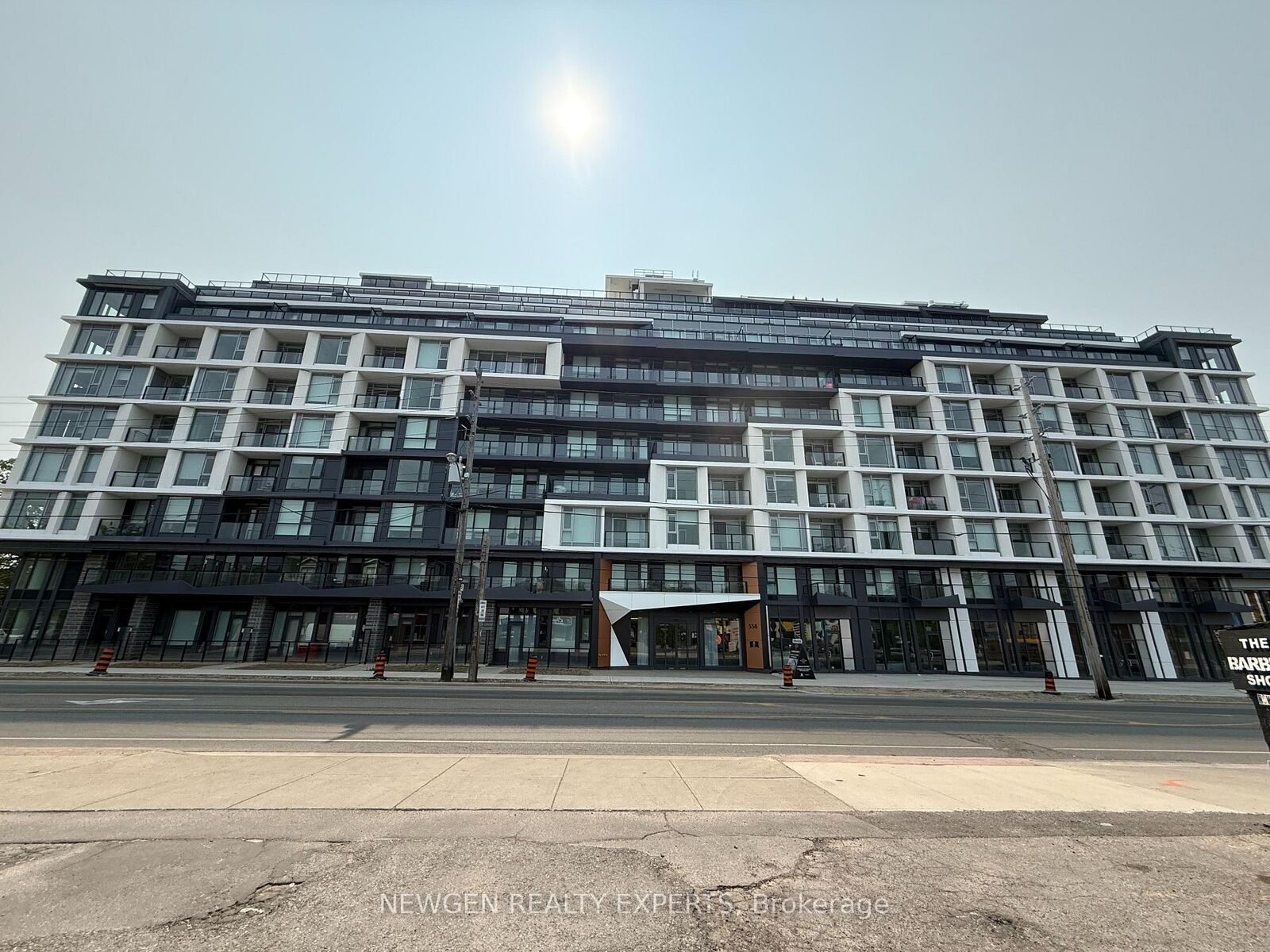 Property Photo: 556 Marlee Avenue 912 ON M6B 0B1