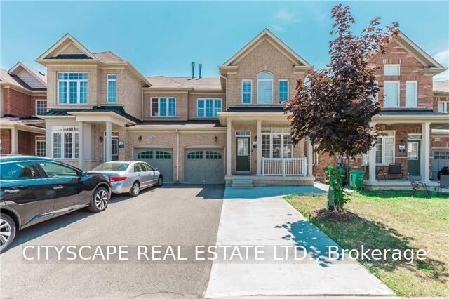 Property Photo: 5483 Bellaggio Crescent ON L5V 0C6