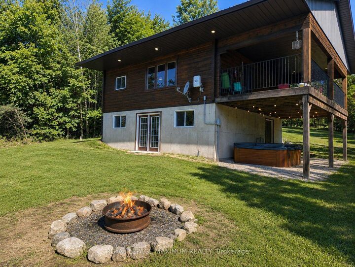 Property Photo: 79 Grannys Lane NE B ON K0L 1W0