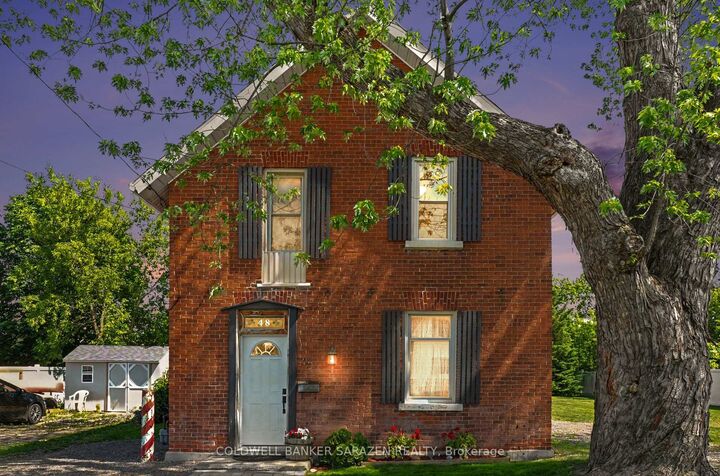 48 Norma Street S — photo 1