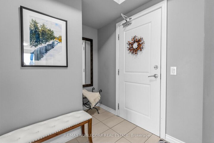 Property Photo: 7730 Kipling Avenue 610 ON L4L 1Y9