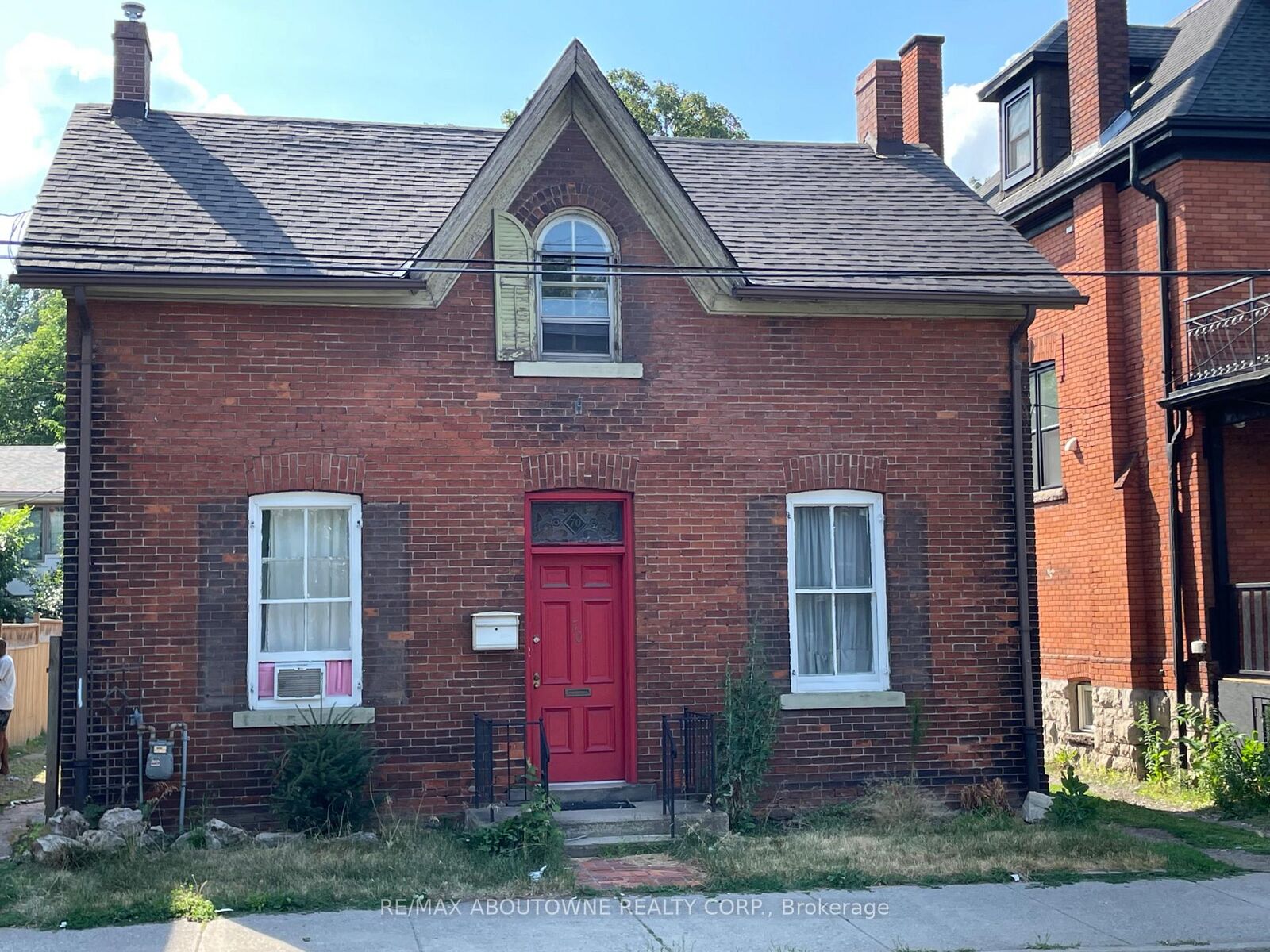 Property Photo: 70 Wellington Street S ON L8N 2R1