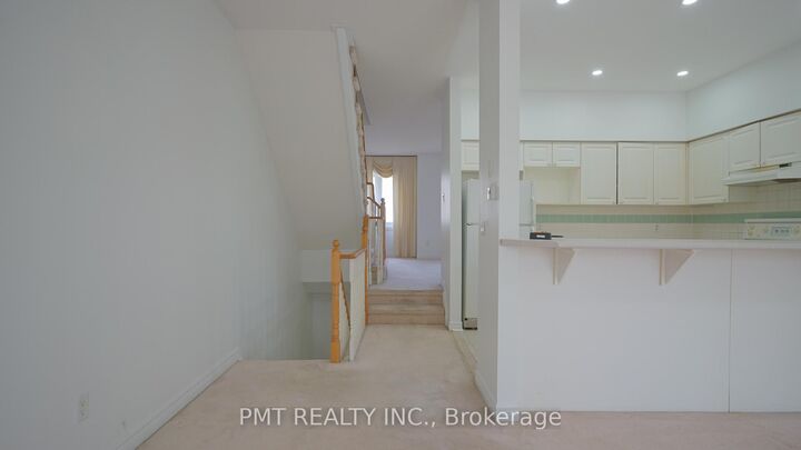 Property Photo: 238 Galloway Road 18 ON M1E 5H2