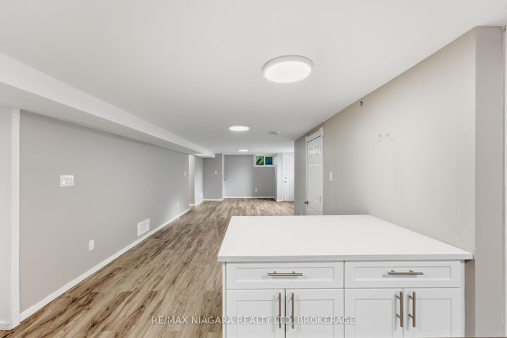 Property Photo: 250 Grantham Avenue Basement ON L2M 4Z5