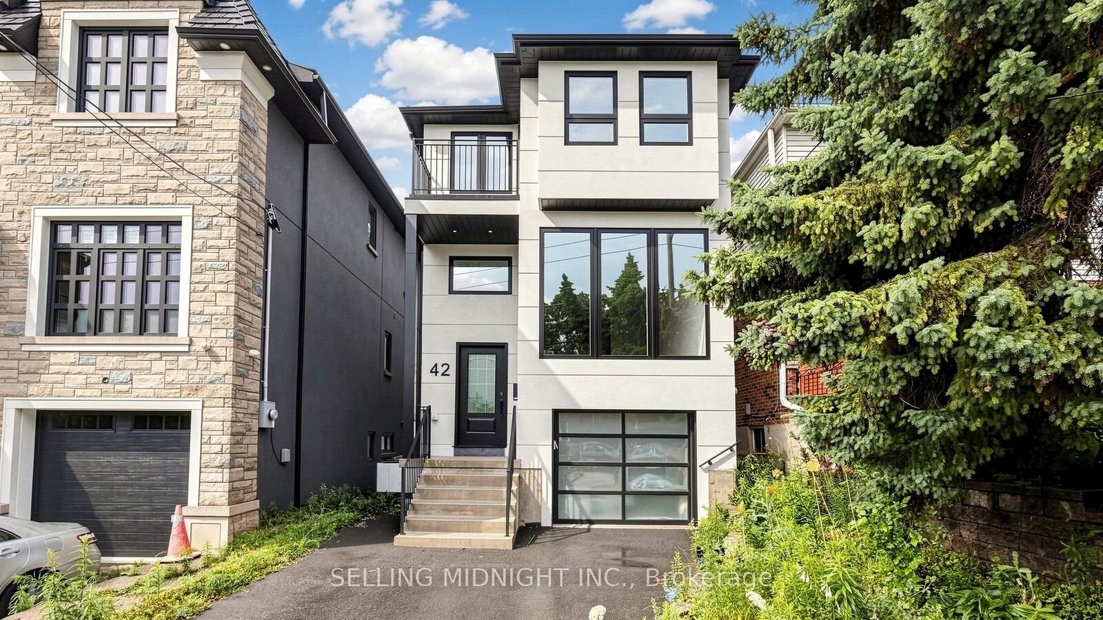 Property Photo: 42 Guthrie Avenue ON M8Y 3L1