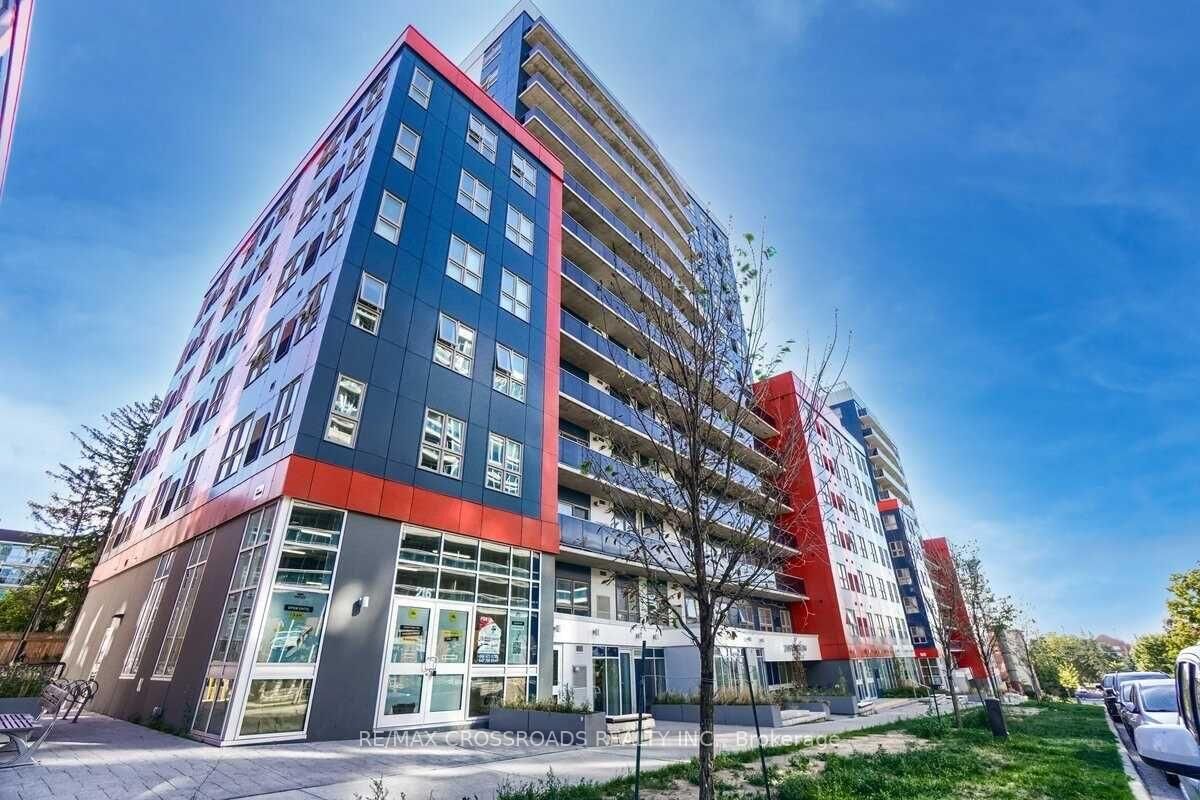 Property Photo: 258B Sunview Street 2117 ON N2L 0H8