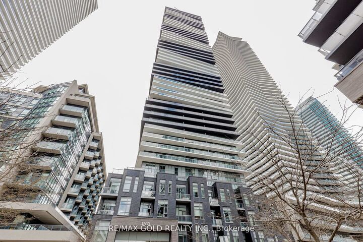 56 Annie Craig Drive 2203 — photo 1