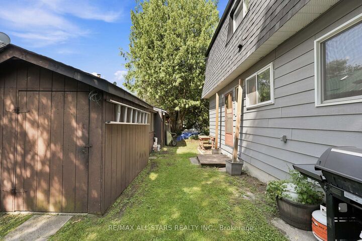 55 Linda Road — photo 1